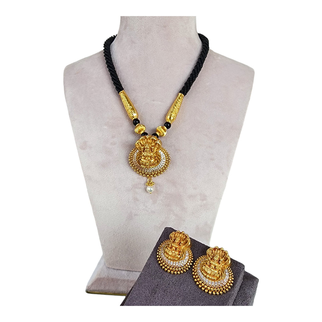 Sitting Lakshmi Nagara Pendant Set - Main Image
