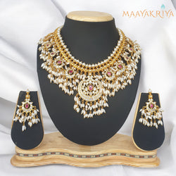 Rajathakusuma Guttapusalu Necklace Set