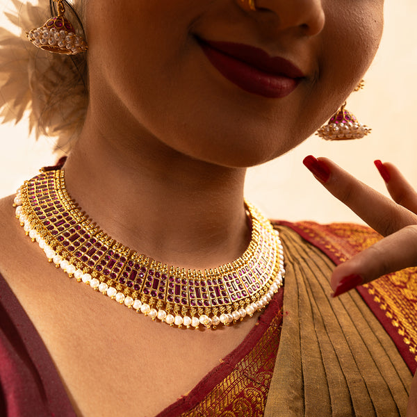 Red Puthali Necklace