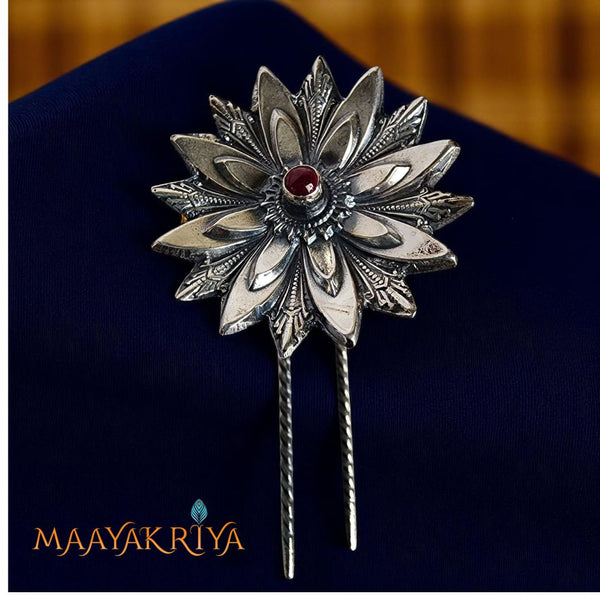 Mandara Hairpin