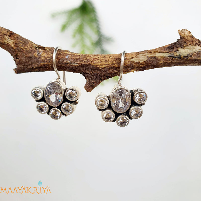 Trikala White Cutstone Hangings