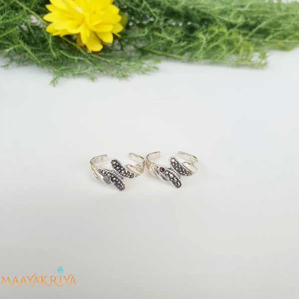 Butterfly Marcasite Toerings