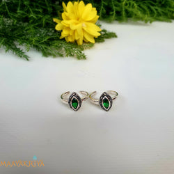 Green Stone Thilakam Marcasite Toerings