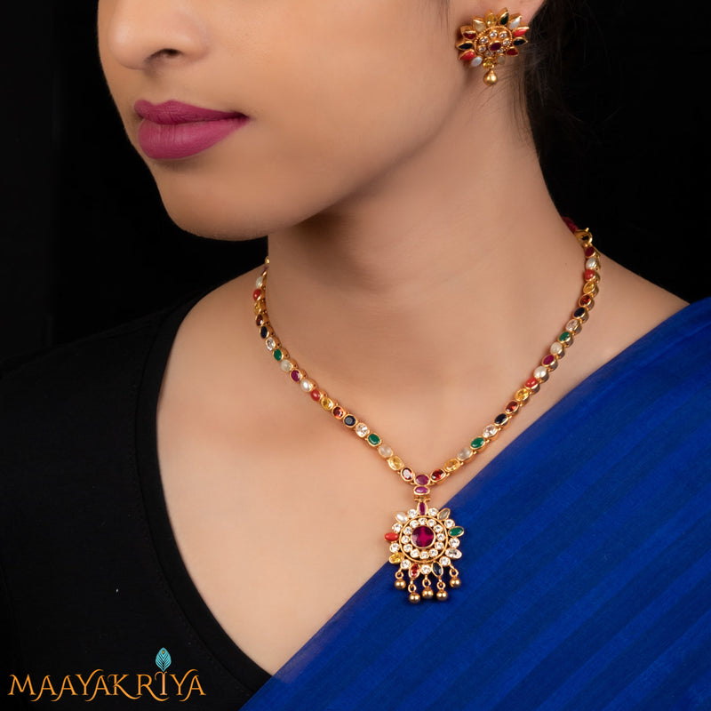 Exclusive Navratna 22k Gold Pendant Set – Andaaz Jewelers