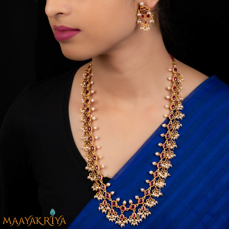 Aashvi Guttapusalu Necklace Set