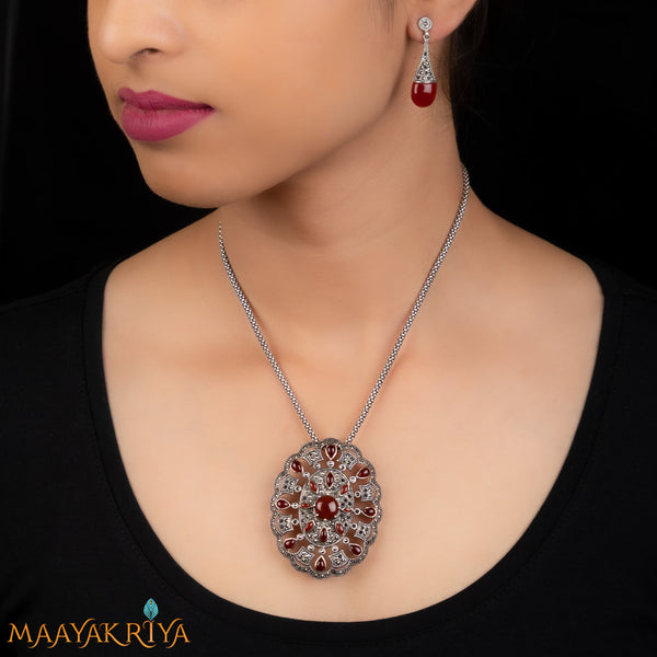 Blossom Marcasite Pendant Set / Saree pin