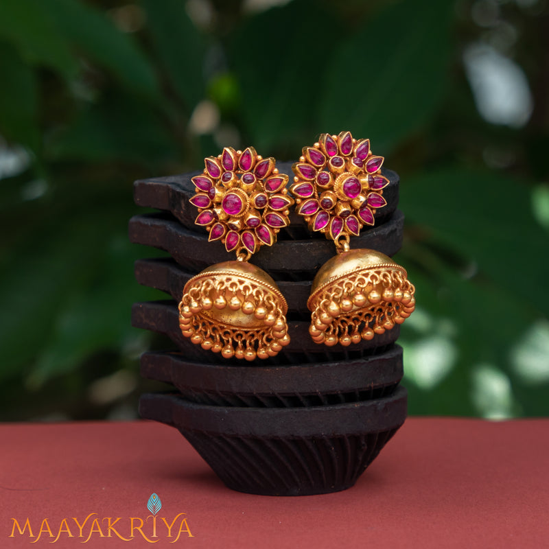 Gandhpushpam Jhumka