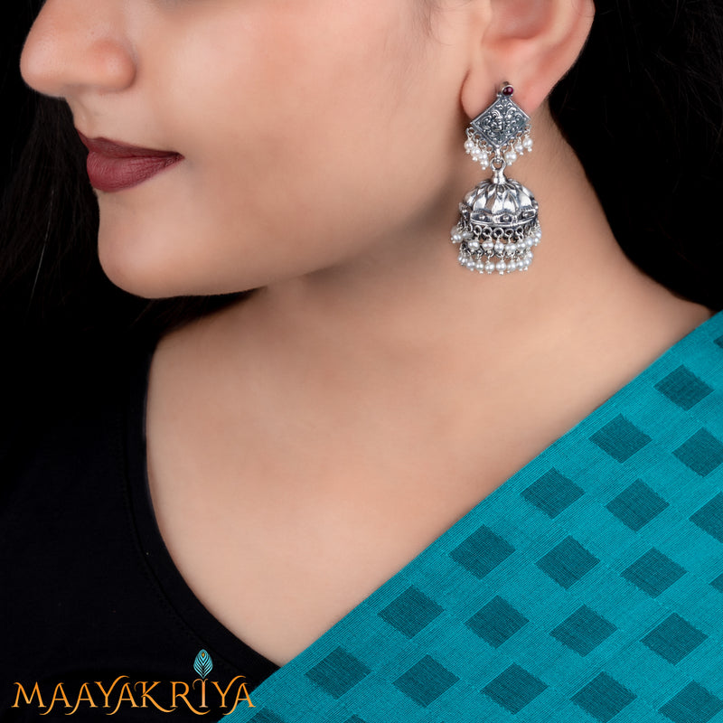Dhvi Sopna Jhumka