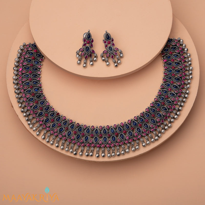 Aadrika Necklace Set