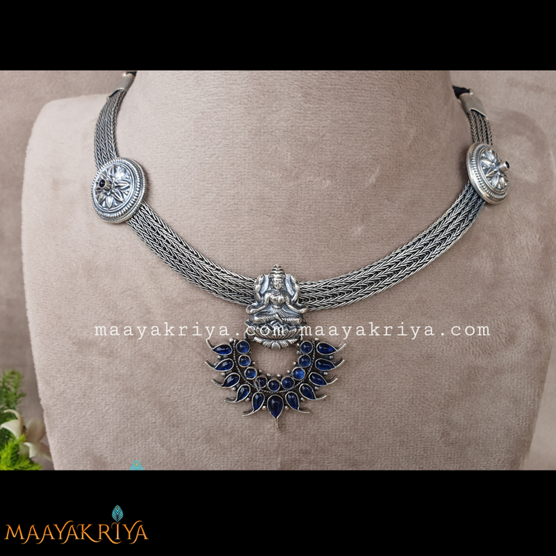 Kamala Necklace Set