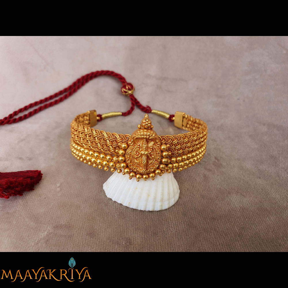 Vanki choker discount